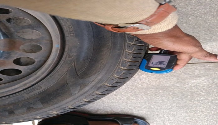 2017 Maruti Baleno DELTA PETROL 1.2, Petrol, Manual, 47,676 km, tyre