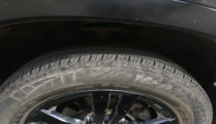 2019 Maruti Vitara Brezza ZDI AMT, Diesel, Automatic, 1,15,011 km, tyre