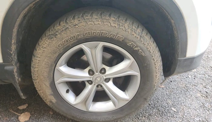 2019 Tata Harrier XZ 2.0L, Diesel, Manual, 1,16,280 km, tyre