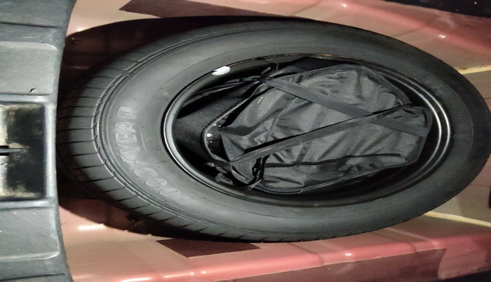 2023 Tata NEXON XZ PLUS PETROL, Petrol, Manual, 25,905 km, tyre