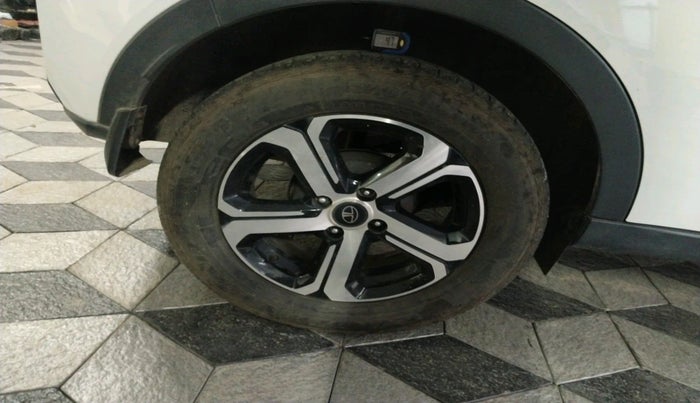 2022 Tata NEXON XZA PLUS (O) PETROL, Petrol, Automatic, 18,265 km, tyre
