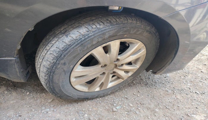 2016 Maruti Ertiga ZDI + SHVS, Diesel, Manual, 82,276 km, tyre