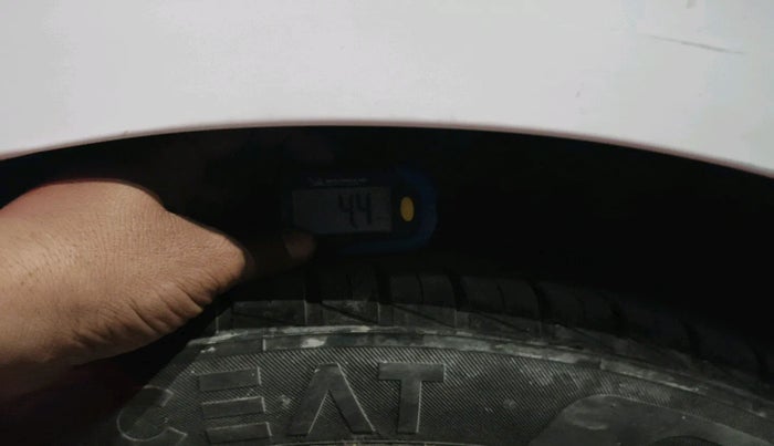 2024 Hyundai GRAND I10 NIOS ERA 1.2 KAPPA VTVT, Petrol, Manual, 10,950 km, tyre