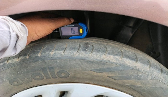 2021 Hyundai AURA S 1.2, Diesel, Manual, 53,672 km, tyre