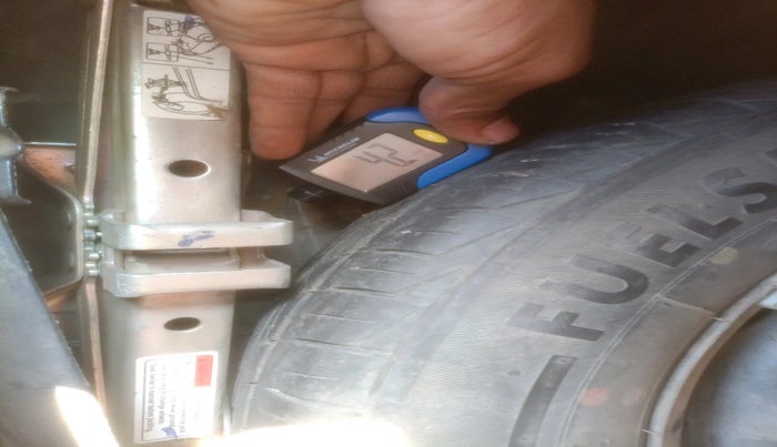 2022 Maruti Alto LXI O, Petrol, Manual, 65,870 km, tyre