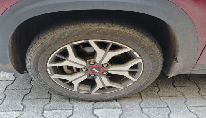 2019 KIA SELTOS GTK 1.4 PETROL, Petrol, Manual, 71,308 km, tyre