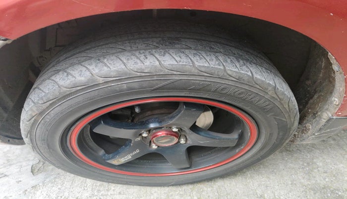 2011 Maruti Swift VDI, Diesel, Manual, 1,46,118 km, tyre