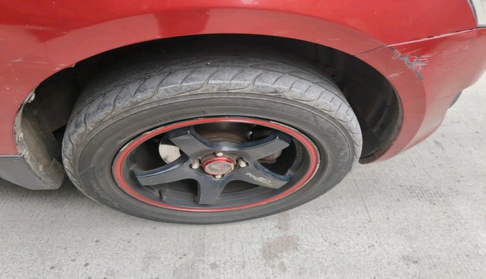 2011 Maruti Swift VDI, Diesel, Manual, 1,46,118 km, tyre