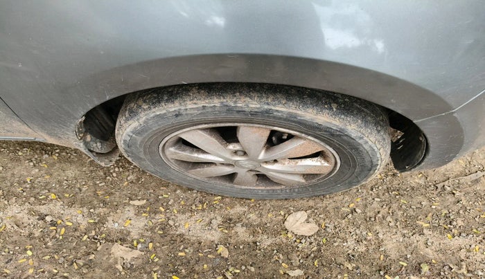 2012 Hyundai i20 SPORTZ 1.4 CRDI, Diesel, Manual, 1,43,561 km, tyre