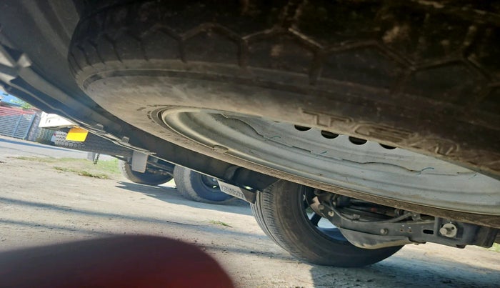 2023 Mahindra XUV700 AX 7 LUXURY P AT 7 STR, Petrol, Automatic, 19,876 km, tyre