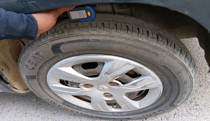 2016 Renault Kwid RXT 0.8, Petrol, Manual, 69,884 km, tyre