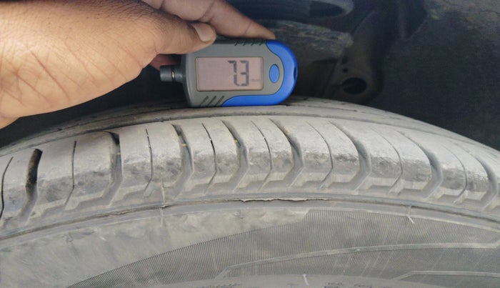 2016 Skoda Octavia AMBITION 1.4 TSI, Petrol, Manual, 80,500 km, tyre