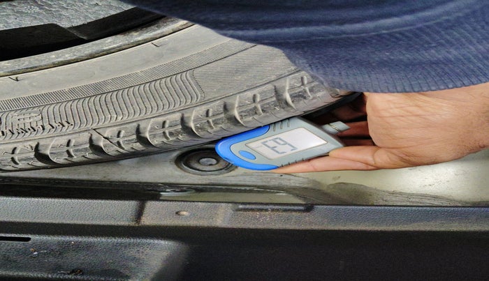 2016 Skoda Octavia AMBITION 1.4 TSI, Petrol, Manual, 80,500 km, tyre