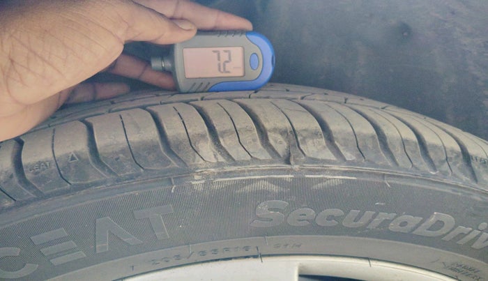 2016 Skoda Octavia AMBITION 1.4 TSI, Petrol, Manual, 80,500 km, tyre