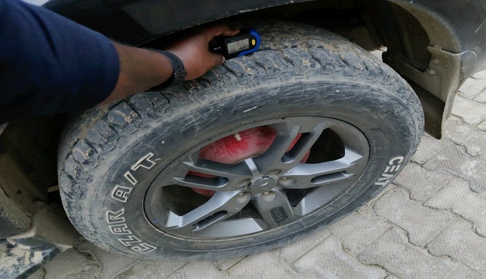 2019 Mahindra Scorpio S11 2WD, Diesel, Manual, 73,354 km, tyre