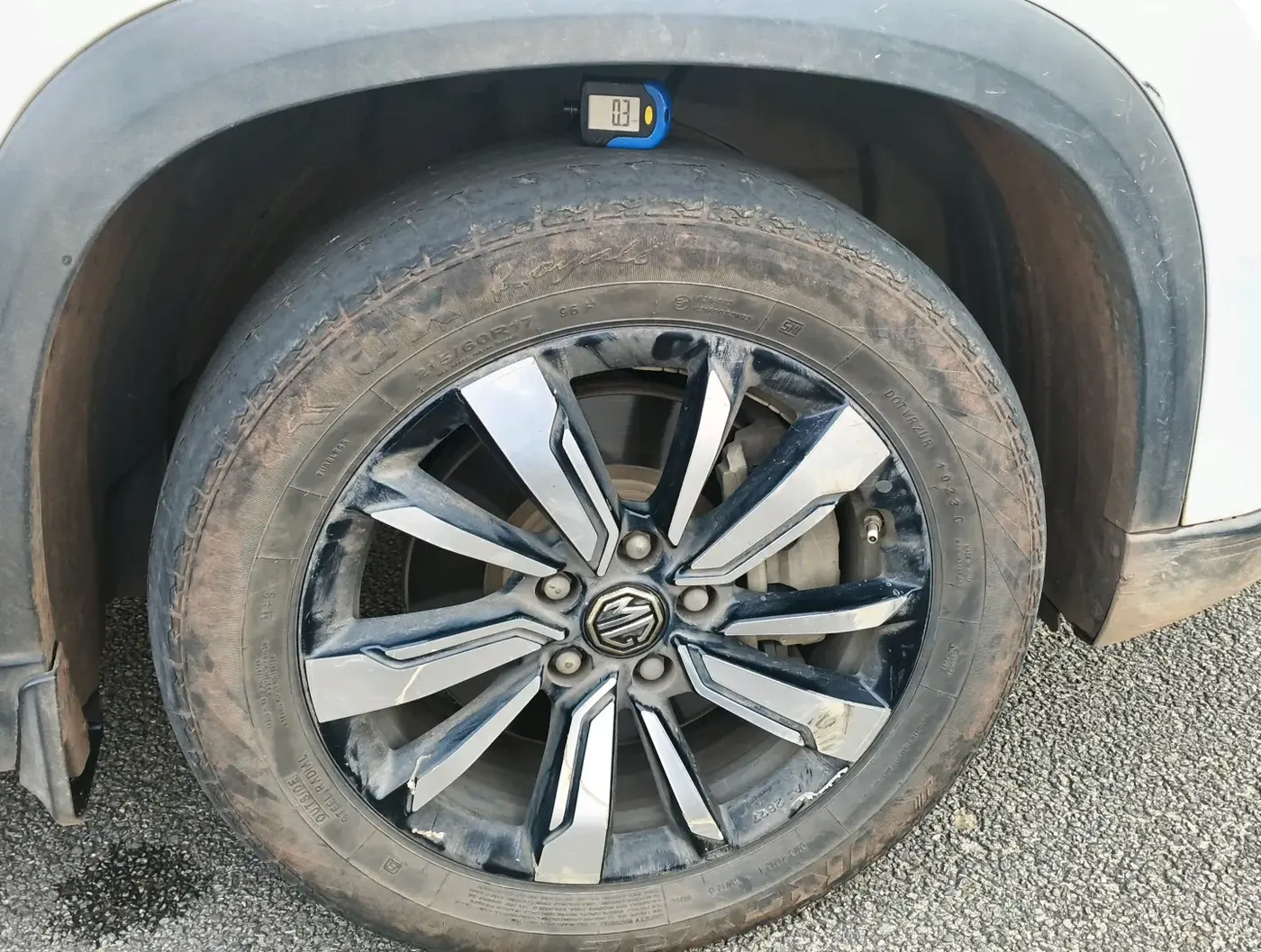 2019 MG HECTOR SHARP 2.0 DIESEL, Diesel, Manual, 1,28,720 km, tyre