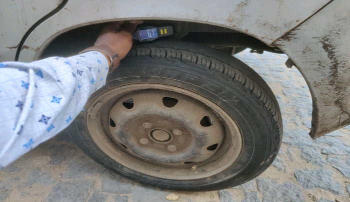 2010 Maruti Zen Estilo VXI, Petrol, Manual, 75,677 km, tyre