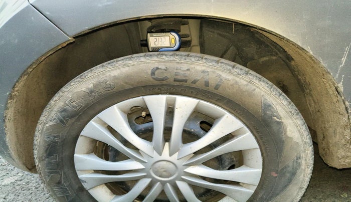 2016 Datsun Redi Go T (O), Petrol, Manual, 67,106 km, tyre