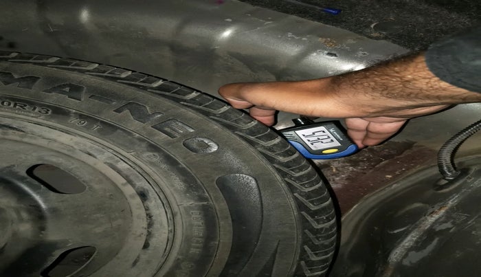 2016 Datsun Redi Go T (O), Petrol, Manual, 67,106 km, tyre