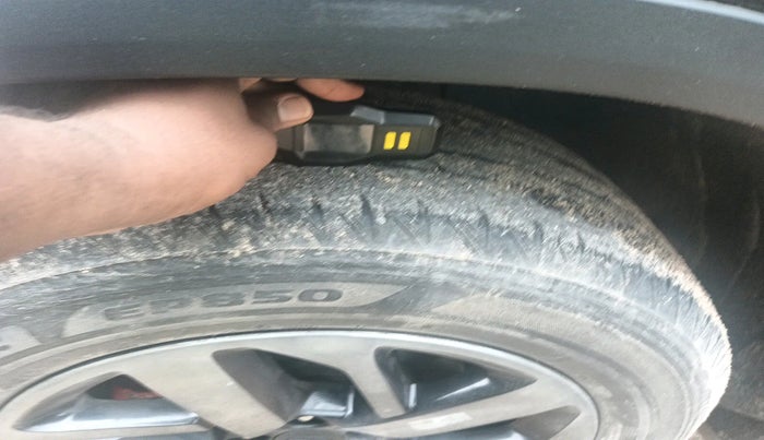 2023 Tata Safari XZA PLUS O RED DARK , Diesel, Automatic, 38,279 km, tyre