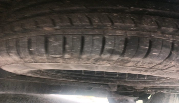 2023 Tata Safari XZA PLUS O RED DARK , Diesel, Automatic, 38,279 km, tyre