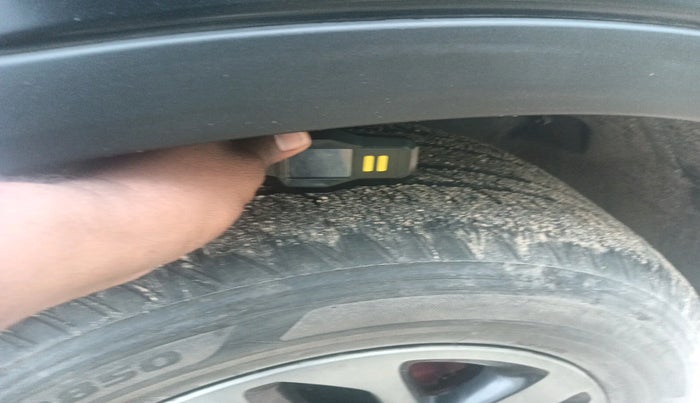 2023 Tata Safari XZA PLUS O RED DARK , Diesel, Automatic, 38,279 km, tyre