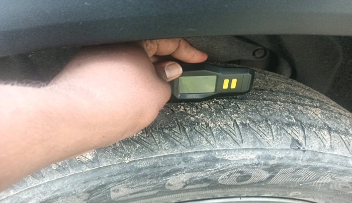 2023 Tata Safari XZA PLUS O RED DARK , Diesel, Automatic, 38,279 km, tyre