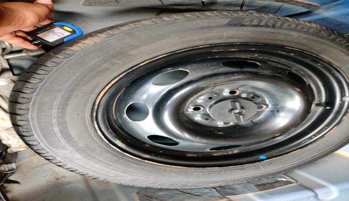 2014 Tata Zest XM PETROL, Petrol, Manual, 1,18,608 km, tyre