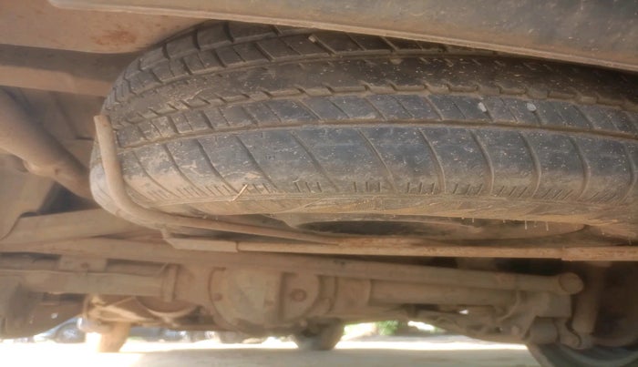 2013 Chevrolet Enjoy 1.3 LS 8 STR, Diesel, Manual, 1,11,343 km, tyre