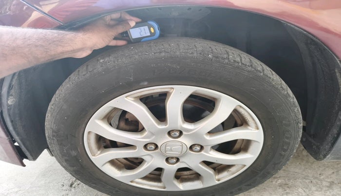 2013 Honda Amaze 1.2L I-VTEC VX, Petrol, Manual, 35,442 km, tyre