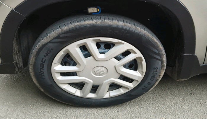 2019 Maruti Vitara Brezza VDI, Diesel, Manual, 1,01,580 km, tyre