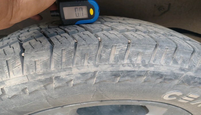 2022 Mahindra Thar LX HT PETROL 4WD MT, Petrol, Manual, 53,948 km, tyre