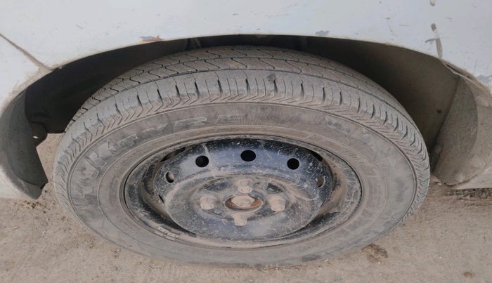 2020 Maruti Alto LXI, Petrol, Manual, 56,543 km, tyre