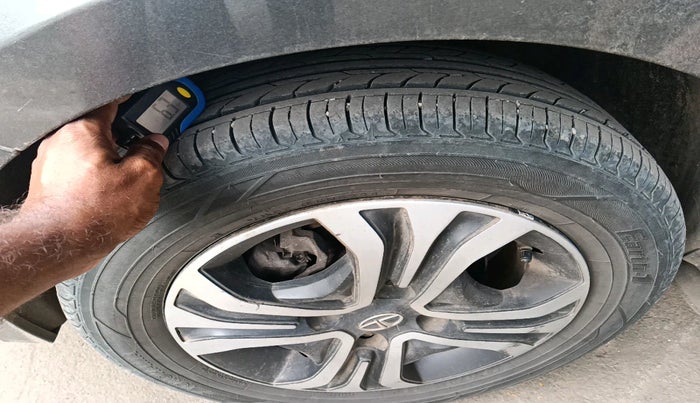 2022 Tata Tiago XZ PLUS CNG, Petrol, Manual, 47,017 km, tyre