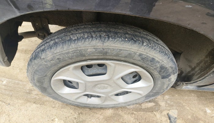 2024 Maruti S PRESSO VXI PLUS (O) AMT, Petrol, Automatic, 33,436 km, tyre