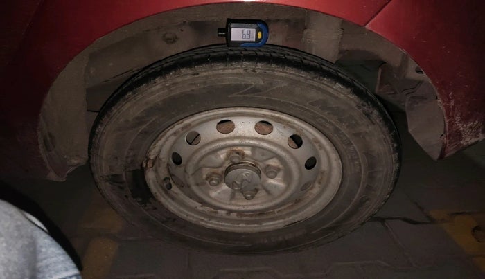 2014 Hyundai Eon D-LITE, Petrol, Manual, 90,742 km, tyre