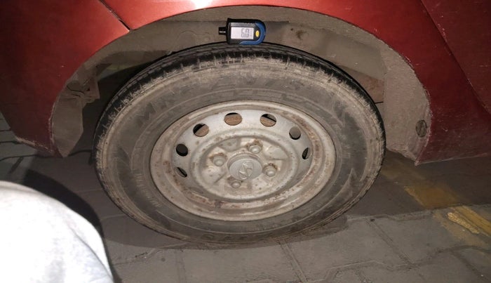 2014 Hyundai Eon D-LITE, Petrol, Manual, 90,742 km, tyre