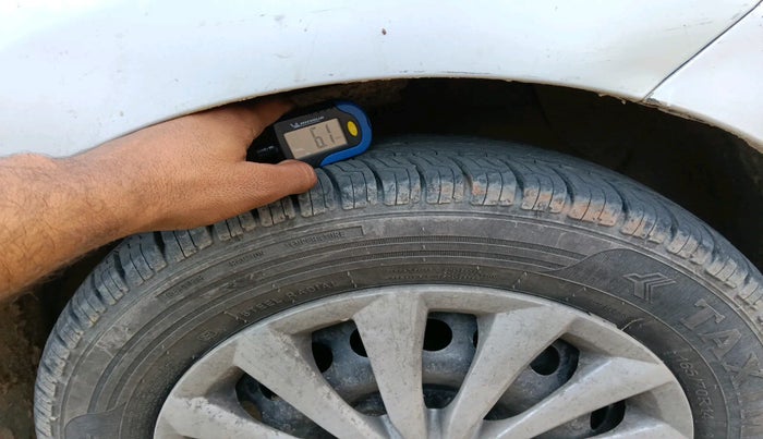 2016 Hyundai Xcent BASE ABS 1.1, Diesel, Manual, 82,627 km, tyre