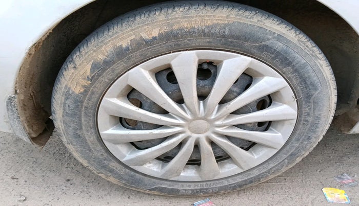 2016 Hyundai Xcent BASE ABS 1.1, Diesel, Manual, 82,627 km, tyre