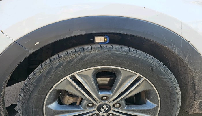 2015 Hyundai Creta SX (O) 1.6 DIESEL, Diesel, Manual, 1,34,900 km, tyre