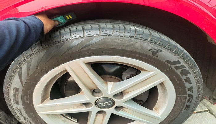 2018 Audi A3 35 TFSI PREMIUM PLUS, Petrol, Automatic, 44,706 km, tyre