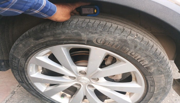 2022 MG ASTOR SMART 1.5 MT, Petrol, Manual, 28,373 km, tyre