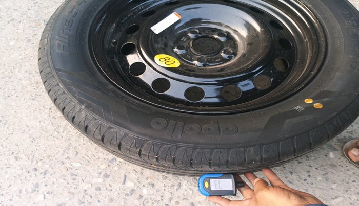 2022 MG ASTOR SMART 1.5 MT, Petrol, Manual, 28,373 km, tyre