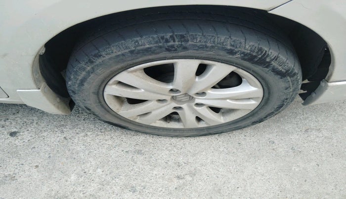 2017 Maruti Ertiga ZDI + SHVS, Diesel, Manual, 68,278 km, tyre