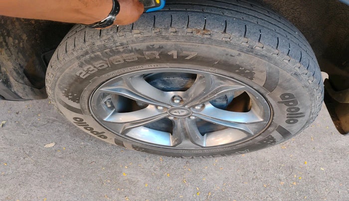 2020 Tata Harrier XT PLUS 2.0L KRYOTEC, Diesel, Manual, 1,19,921 km, tyre