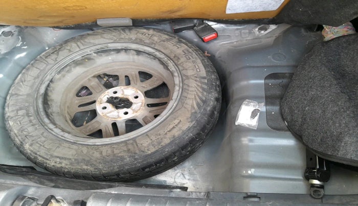 2020 Hyundai GRAND I10 NIOS SPORTZ AMT 1.2 KAPPA VTVT, Petrol, Automatic, 23,576 km, tyre