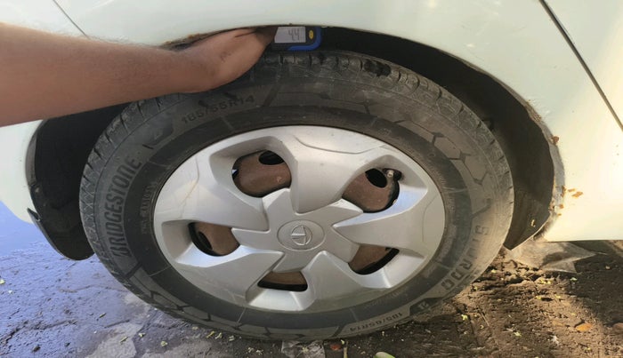 2018 Tata Tiago XZ PETROL, Petrol, Manual, 1,97,976 km, tyre