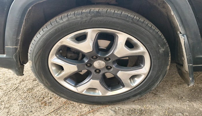 2019 Jeep Compass LIMITED PLUS PETROL AT, Petrol, Automatic, 65,957 km, tyre