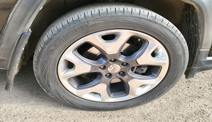 2019 Jeep Compass LIMITED PLUS PETROL AT, Petrol, Automatic, 65,957 km, tyre