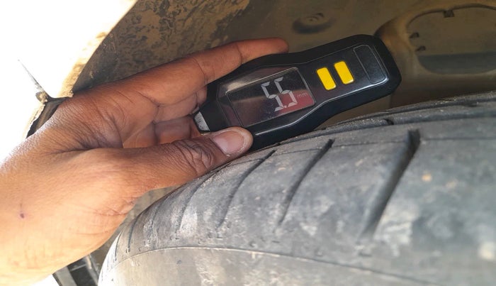 2019 Hyundai Grand i10 SPORTZ 1.2 KAPPA VTVT, Petrol, Manual, 86,913 km, tyre